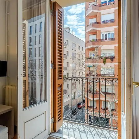 1520 - Ab Eixample Sicilia Διαμέρισμα *